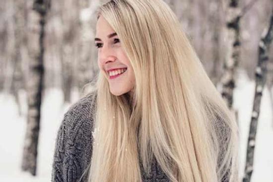 Người đẹp vô địch boxing thế giới dương tính với Covid-19