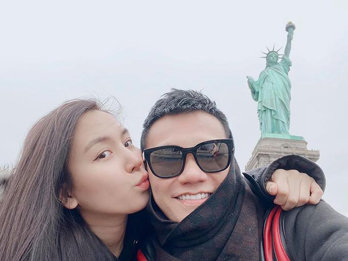 Khắc Việt - Thanh Thảo kỷ niệm hai năm cưới-1