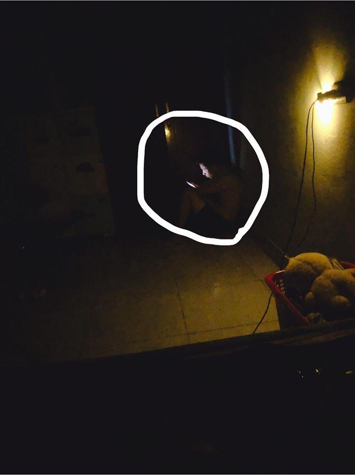 Con khóc, việc nhà ngập lên đến đầu nhưng chồng chỉ mải mê chơi game, chị vợ nghĩ ra cách đối phó cao tay-1