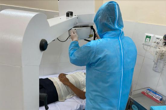 Ngày 7/4, không có ca mắc Covid-19 mới, 2/3 bệnh nhân nặng phải thở máy