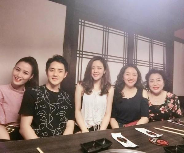 Lần hiếm hoi nàng dâu mới Đông Nhi xuất hiện bên mẹ chồng quyền lực-4