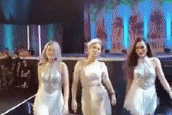 Lộ diện ảnh thời trẻ xinh như hot girl của Lâm Vỹ Dạ-9