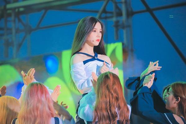 8 visual Kpop được ví Nữ thần sắc đẹp Freya tái sinh-11