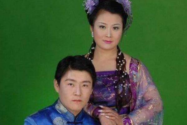 Cãi lời bố mẹ yêu anh chàng đi xe cà tàng, ngày về ra mắt tôi rơi nước mắt-4