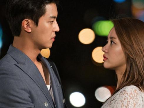 Cãi lời bố mẹ yêu anh chàng đi xe cà tàng, ngày về ra mắt tôi rơi nước mắt-3