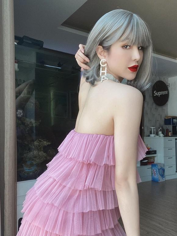 Nam Em xuống tóc được khen đẹp trai - Phượng Chanel ở nhà make up điệu hơn cả dự tiệc-10