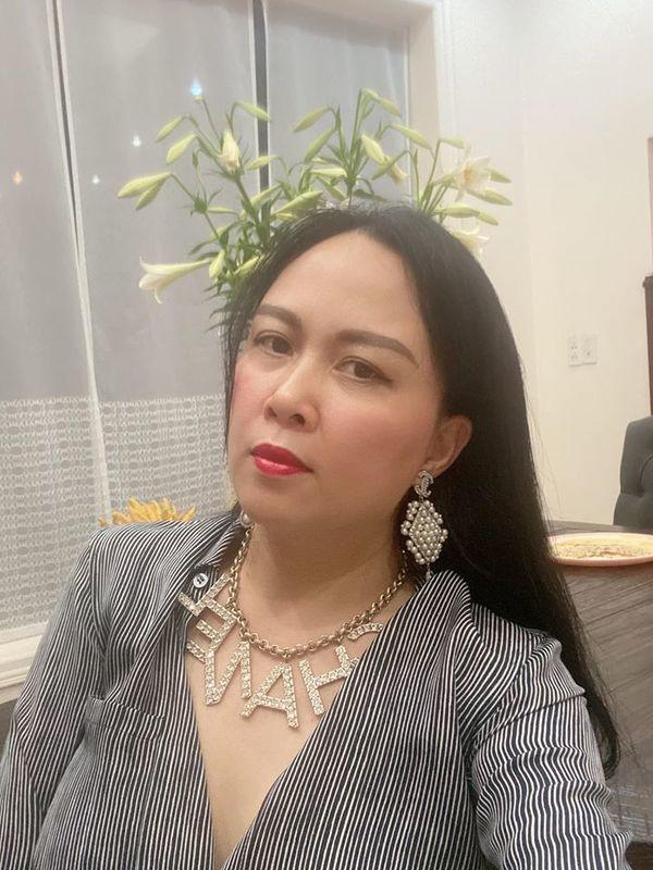 Nam Em xuống tóc được khen đẹp trai - Phượng Chanel ở nhà make up điệu hơn cả dự tiệc-4