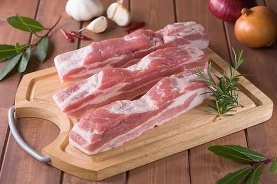 Những loại thực phẩm là khắc tinh của thịt lợn cần tránh-1