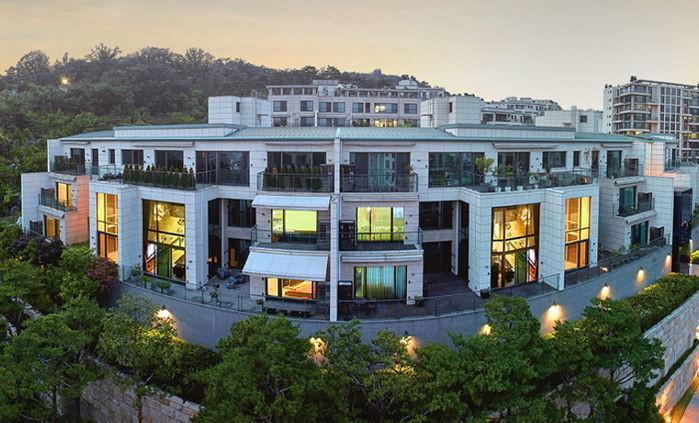 Căn nhà tân hôn trị giá 120 tỉ đồng của tài tử Giày thủy tinh có gì khác biệt?-3