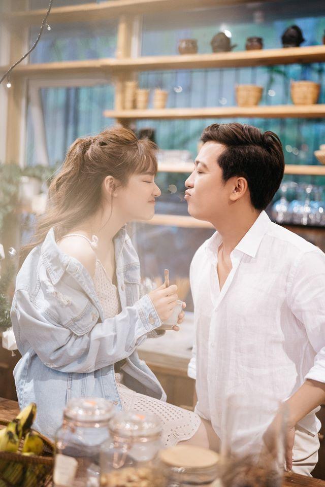 Chỉ sai 1 chữ cái, status của Trường Giang trở thành nhạy cảm khiến người đọc sượng sùng-1