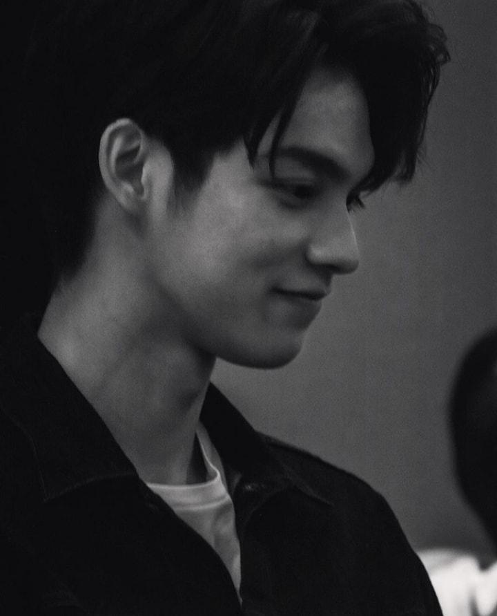 Hotboy đam mỹ Bright Vachirawit sở hữu gương mặt xuất sắc đến từng đường nét-13