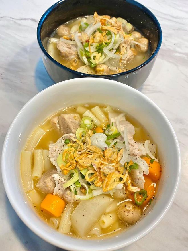 Thú vui của nghệ sĩ Việt khi trống lịch diễn-8