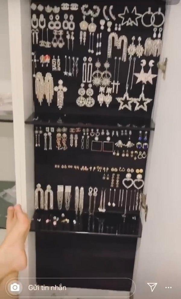 Hoa mắt với bộ sưu tập hoa tai của Ngọc Trinh, có cô gái nào không thèm muốn?-1