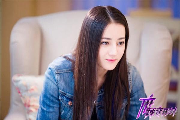 Địch Lệ Nhiệt Ba: Nhan sắc hàng đầu không cứu nổi sự nghiệp vì tài năng có hạn-3