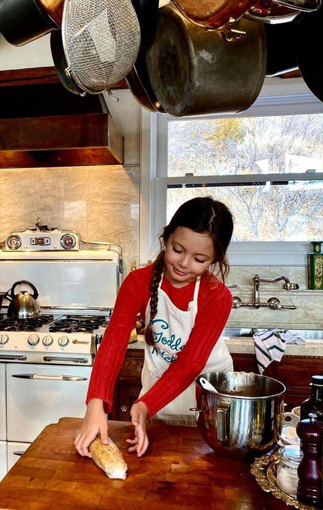 Cậu ấm cô chiêu nhà sao Việt làm nội trợ: Đâu phải nhà giàu là ngồi mát ăn bát vàng-12