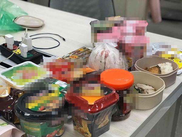 Những hình ảnh chưa từng hé lộ về đội ngũ PV/BTV nhà đài giữa mùa dịch COVID-19-12