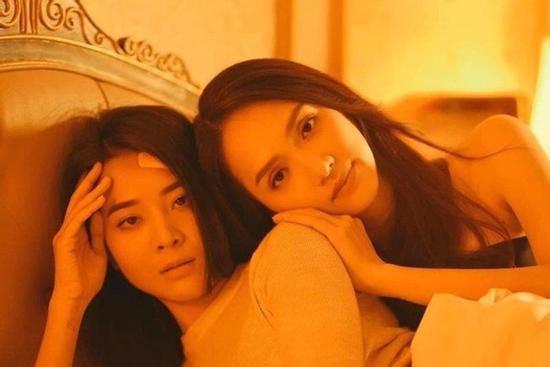 Ngày 'Hân tiểu tam' tỏ tình Hương Giang cuối cùng cũng đến: Fan bách hợp còn không 'bơi' vào nhanh!