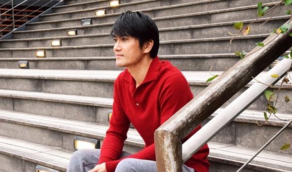 Sau khi qua Pháp sinh sống và chăm sóc mẹ một thời gian thì mẹ Thái San đã không may qua đời vào 2011. Anh đã theo học đại học và đã lấy được bằng thạc sĩ du lịch. Nhờ vậyThái San đã mở được một công ty du lịch của riêng mình. Đặc biệt công ty anh chủ yếu tiếp đón những đoàn khách từ Việt Nam sang Pháp và Châu Âu du lịch.