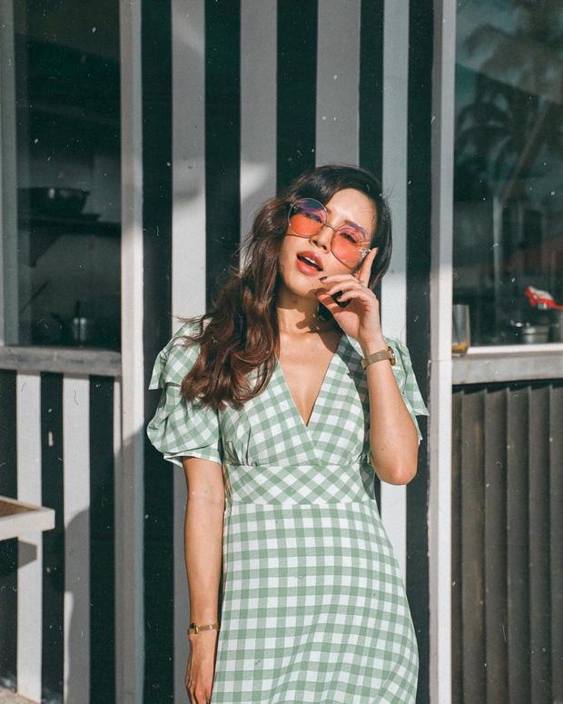 Cùng một kiểu váy hack tuổi: Song Hye Kyo thì được khen, Mỹ Tâm lại bị chê hơi sến-4