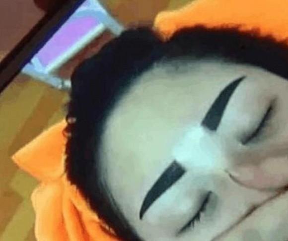 4 lý do khuyên phụ nữ không nên xăm lông mày-4