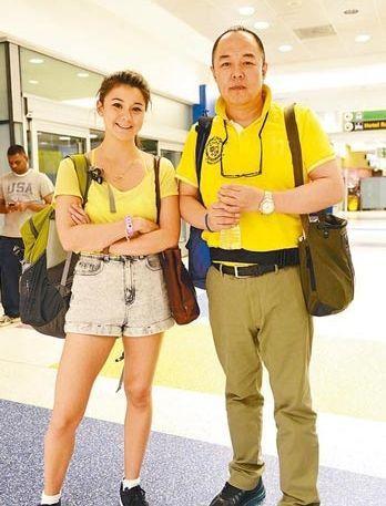 Hoàng đế quốc dân Trương Thiết Lâm: quan hệ tình ái với học trò, ruồng bỏ con cái, đi tu sám hối-8