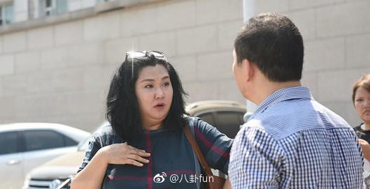 Hoàng đế quốc dân Trương Thiết Lâm: quan hệ tình ái với học trò, ruồng bỏ con cái, đi tu sám hối-10