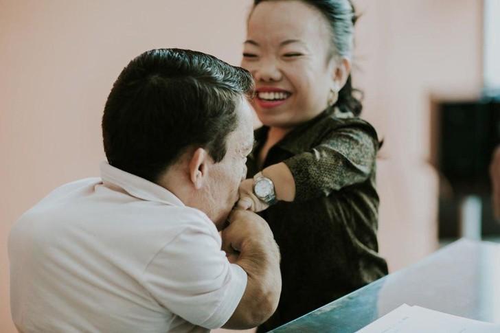 Ngưỡng mộ tình yêu của cặp đôi nhỏ bé nhất hành tinh-6