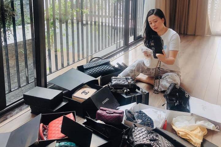 Sự thật về túi Hermès da cá sấu bạch tạng đắt nhất thế giới-1