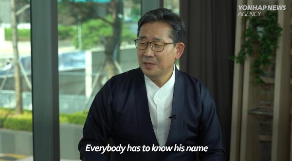 Bộ trưởng Bộ Văn hóa Hàn Quốc hết lời khen ngợi sự đóng góp của BTS, cho rằng tất cả mọi người đều nên biết RM và Jimin-5