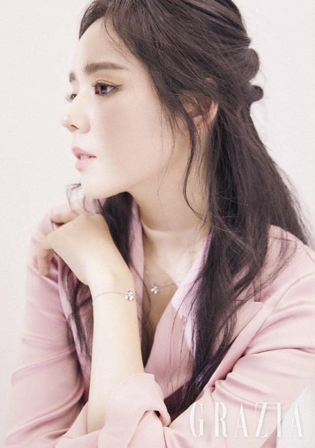 10 sao Hàn là hình mẫu PTTM của chị em: Mũi chuẩn phải như Irene và mợ chảnh Jeon Ji Hyun; mắt đẹp là giống Jennie, Yoona-7