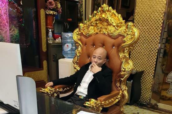 Cặp vợ chồng nữ đại gia bất động sản Thái Bình vừa bị bắt được biết đến với nhiều màn 'chịu chơi'