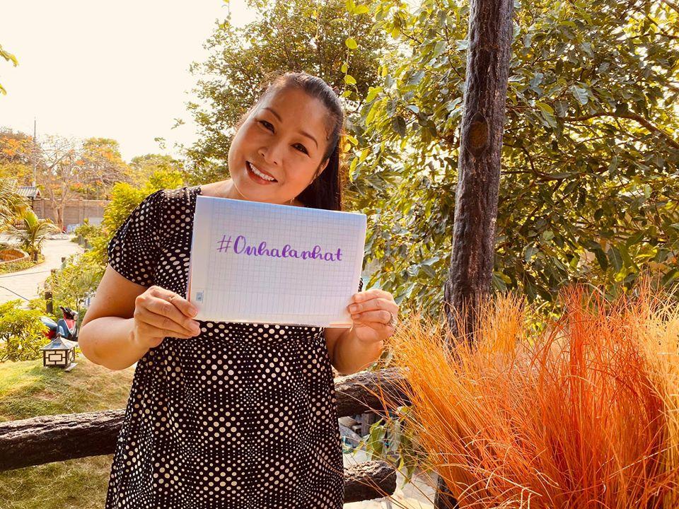 Cũng muốn đu trend lấy gối làm váy nhưng tâm sự của NSND Hồng Vân khiến fan cười bò-7