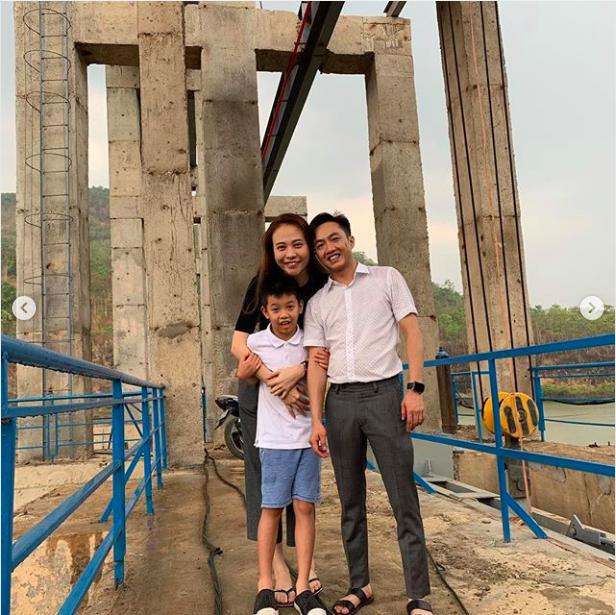 Cường Đô La chụp lén Đàm Thu Trang - Subeo, gây chú ý là trạng thái của mỗi nhân vật-2