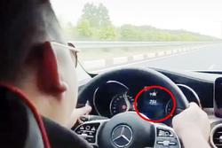 Truy tìm tài xế Mercedes chạy 234 km/h trên cao tốc TP.HCM - Dầu Giây