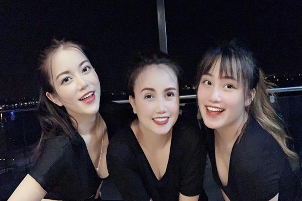 4 cuộc hôn nhân trước khi ly hôn chồng trẻ của cô Xuyến Hoàng Yến-4