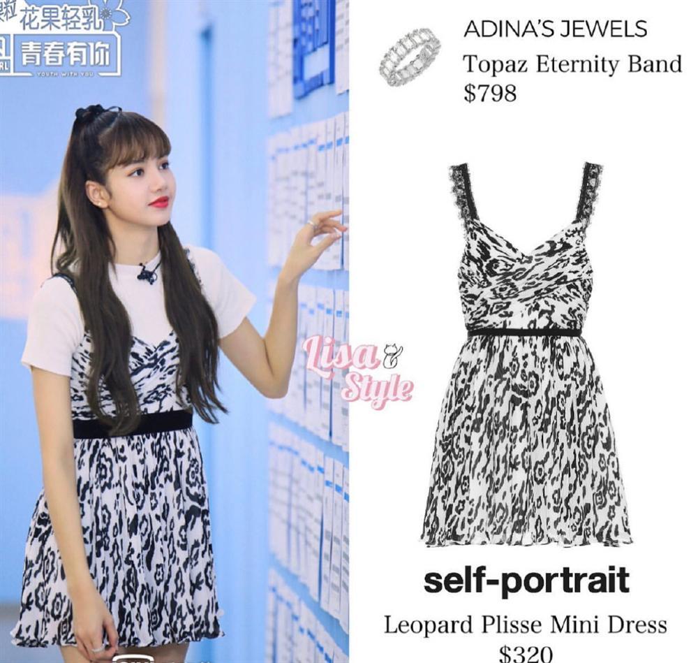 Bóc giá trang phục của Lisa trên show Thanh xuân có bạn mùa 2: Dù làm huấn luyện viên vẫn phải nổi bật với loạt đồ hiệu sang chảnh-6