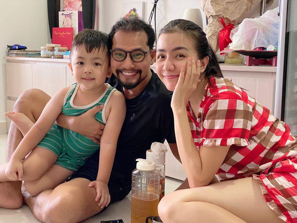Vợ chồng Huỳnh Đông - Ái Châu bị nhắc nhở gay gắt vì đưa con ra khỏi nhà-4