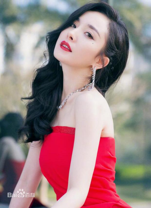 Dàn sao Tân Hồng Lâu Mộng sau 10 năm: Triệu Lệ Dĩnh thành sao hạng A, Lý Thấm loay hoay tìm chỗ đứng-6