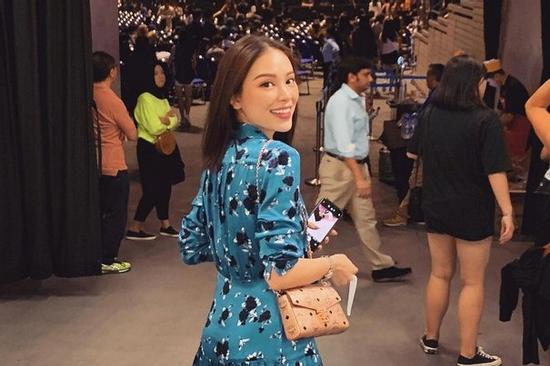 Linh Rin sở hữu nhiều túi hàng hiệu, có chiếc Chanel giá 5.800 USD