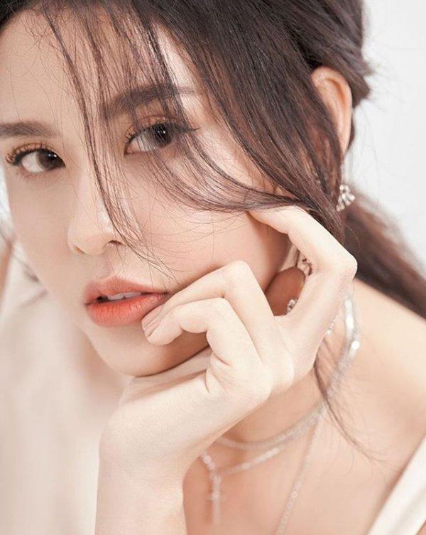 Không cần đến spa, các người đẹp vẫn massage da mặt tại nhà với nguyên liệu rẻ tiền, dễ kiếm-9