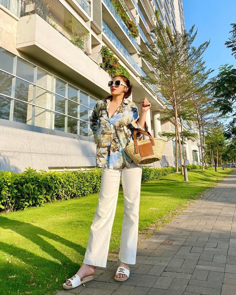 Hương Giang lên đồ lồng lộn cũng chỉ để đi ngủ - Mỹ Tâm hack tuổi nhưng tự dìm hàng chiều cao-7