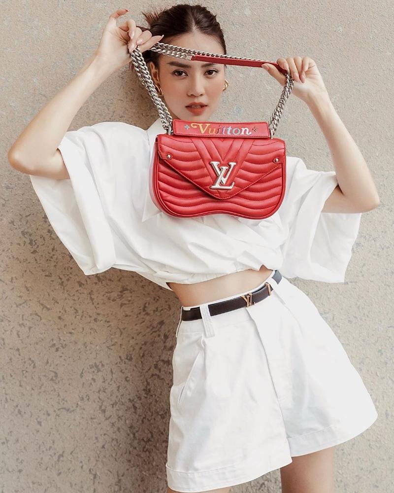 Hương Giang lên đồ lồng lộn cũng chỉ để đi ngủ - Mỹ Tâm hack tuổi nhưng tự dìm hàng chiều cao-8