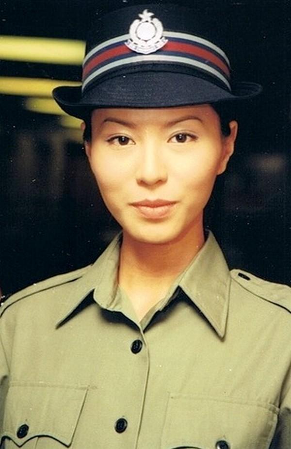 Xa Thi Mạn, Tuyên Huyên và những nữ cảnh sát kinh điển trên màn ảnh TVB-2