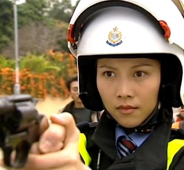 Xa Thi Mạn, Tuyên Huyên và những nữ cảnh sát kinh điển trên màn ảnh TVB-4