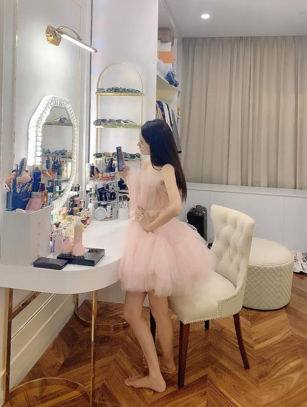 Hương Giang Idol đụng hàng vợ hai Minh Nhựa nhưng bất ngờ thua đau chỉ vì... bức ảnh chụp lén-2