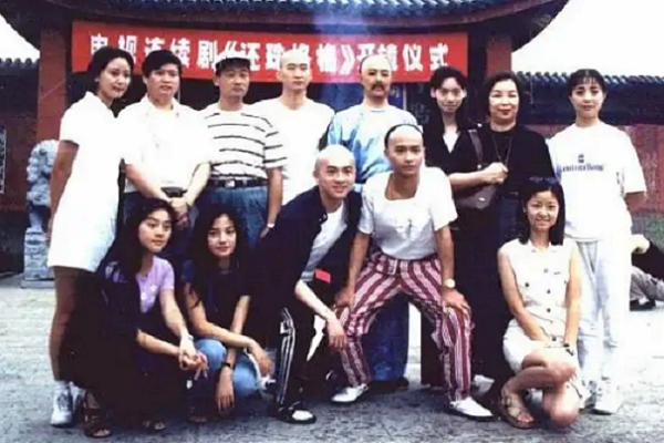 Tô Hữu Bằng đóng giả Hạ Tử Vy của Lâm Tâm Như hơn 20 năm trước-4