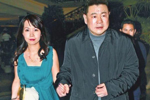 Đều dưới 28 tuổi, 5 tỷ phú trẻ nhất thế giới tiêu tiền vào đâu?-8