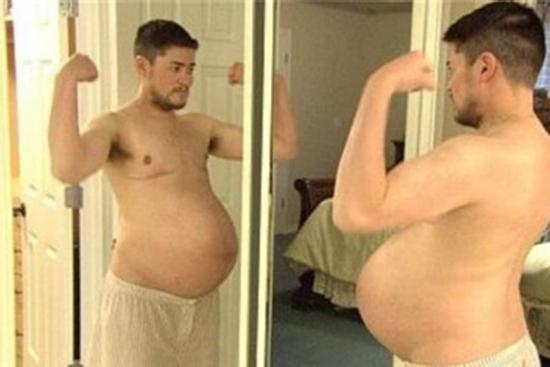 Từng gây tò mò sinh con thay vợ, cuộc sống của người đàn ông đầu tiên trên thế giới mang bầu giờ ra sao?