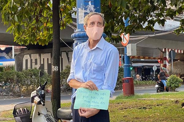 Thêm một anh thầy dạy Toán khiến dân tình điêu đứng, tưởng là hot boy trường trung học luôn đó-8