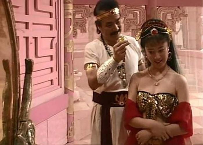 Diễn viên cạch mặt nhau chỉ vì đóng chung cảnh hơi nóng-8